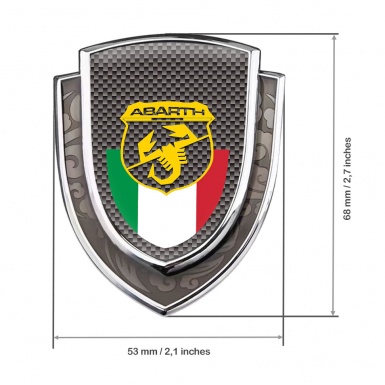 Fiat Abarth Emblem Abzeichen Silbertonfarbe mit Braun Carbon und Italienische Flagge Motiv