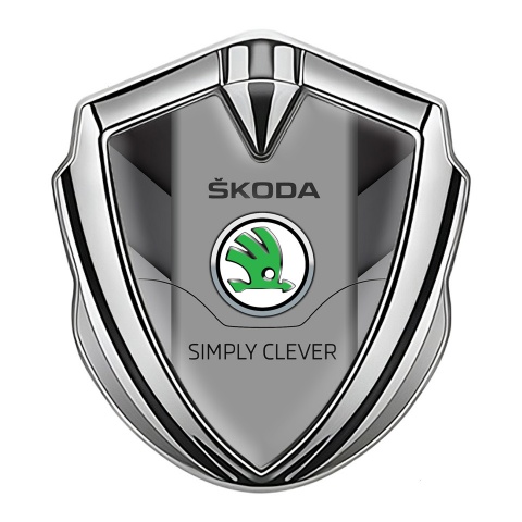 Skoda Emblem Fender Badge Silver Arrow Motif Classic Green Logo