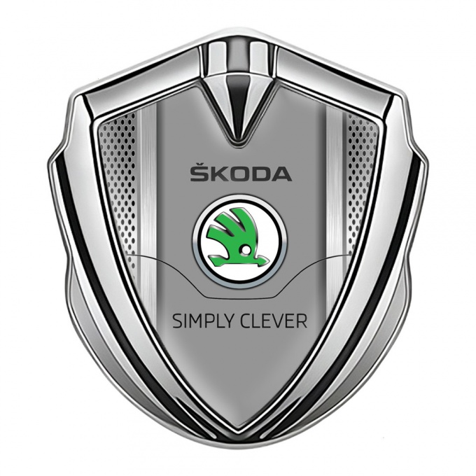 Skoda Bodyside Domed Emblem Silver Metal Grate Frame Green Logo