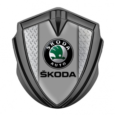 Skoda Metal Domed Emblem Graphite Treadplate Frame Black Classic Logo