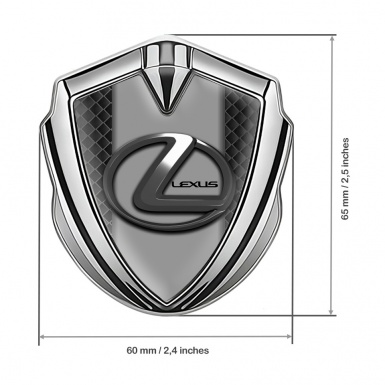 Lexus Abzeichen selbstklebend Silbertonfarbe Dunkles Mesh Basis mit Grau Logo Panel