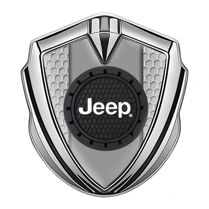 Jeep Emblem Logo Schriftzug Aufkleber Silbertonfarbe Bienenwabe Basis mit Rundes logo