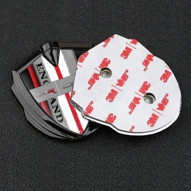 Mclaren GTR Emblem Ornament Badge Graphite Crimson Stripe England Motif