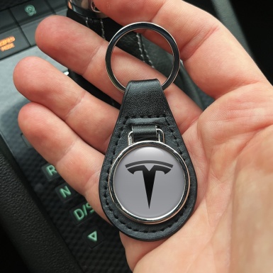 Tesla Keyring Holder Leather Silver Black Clean Logo