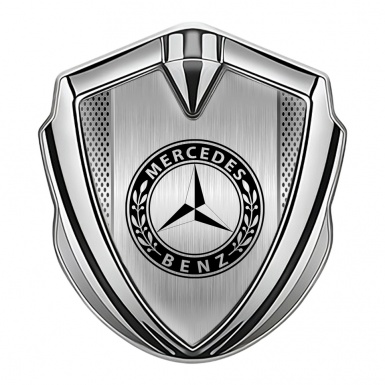 Mercedes Benz Bodyside Domed Emblem Silver Alloy Pilon Black Laurel Rim