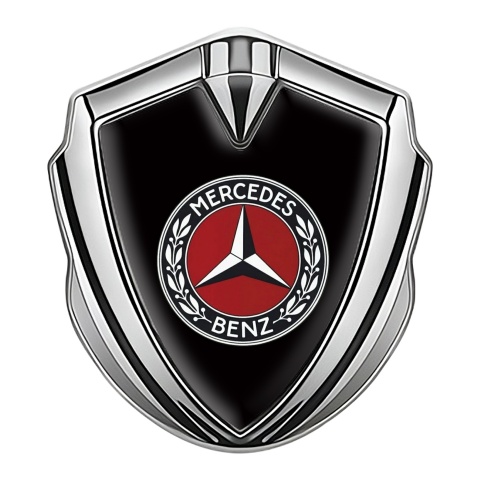 Mercedes Benz Abzeichen selbstklebend Silbertonfarbe mit Schwarz Hintergrund und Rotes Kreis Logo