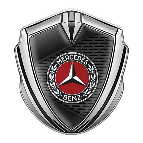 Mercedes Benz Abzeichen selbstklebend Silbertonfarbe mit Klingeneffekt und Rotes Kreis Logo