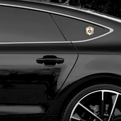 Mercedes Emblem Abzeichen selbstklebend Goldtonfarbe mit Weiss Hintergrund und Weisser Stern Logo