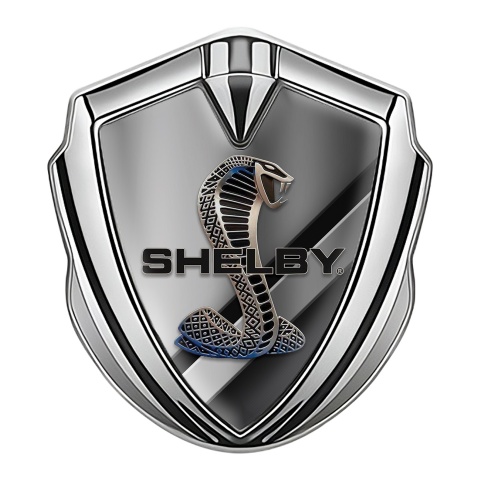 Ford Shelby Selbstklebendes Metallaufkleber Emblem Silbertonfarbe mit Diagonalplatten design und Kobra Logo