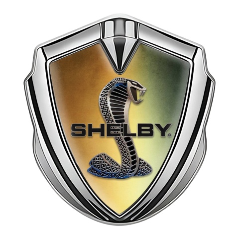Ford Shelby Emblem Abzeichen selbstklebend Silbertonfarbe mit Rostig Basis Design und Kobra Logo