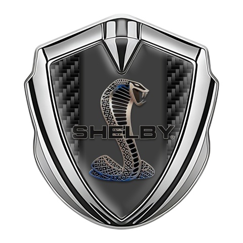 Ford Shelby Emblem Abzeichen selbstklebend Silbertonfarbe mit Schwarz Kohlenstoff Design