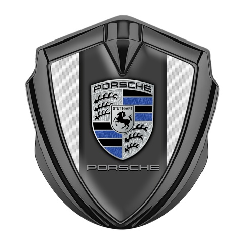 Porsche Abzeichen selbstklebend Graphit Tonfarbe mit Weiss Carbon Hintergrund und Denim Wappen