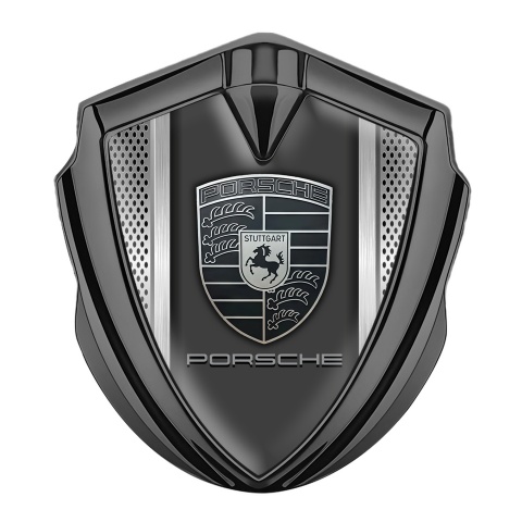 Porsche Emblem Abzeichen selbstklebend Graphit Tonfarbe Stahlgeflecht Effekt und Monochromes Logo