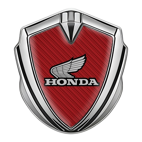 Honda Emblem Abzeichen Silbertonfarbe mit Rote Kohlenstoff Hintergrund und Grau Logo