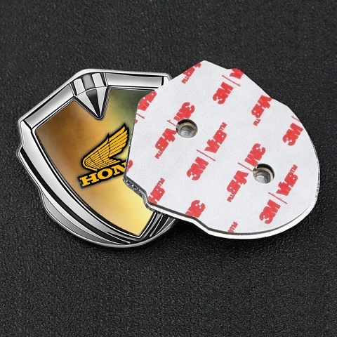 Honda Seitenflugel Emblem Aufkleber Silbertonfarbe mit Goldgrune Basis