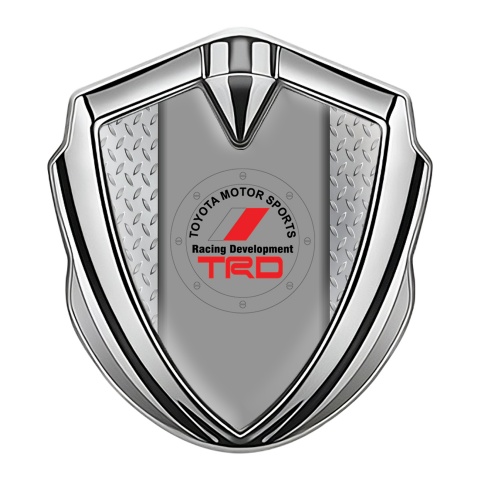 Toyota TRD Selbstklebendes Metallaufkleber Emblem Silbertonfarbe mit Trittrahmen Basis und Rundes Logo Design