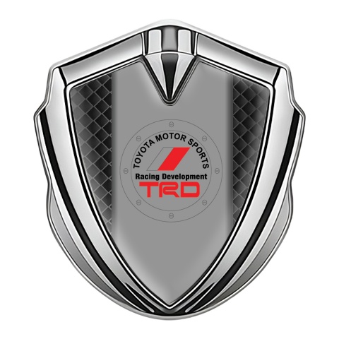 Toyota Emblem Abzeichen selbstklebend Silbertonfarbe mit Schwarzes Gitter Basis und TRD Logo Stil