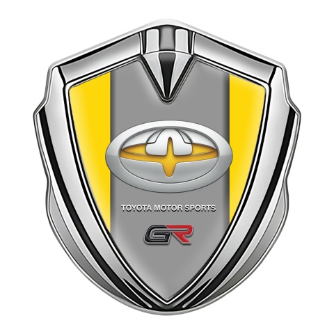 Toyota GR Emblem Auto Zeichen Silbertonfarbe mit Gelb Fundament und Neues Design Logo