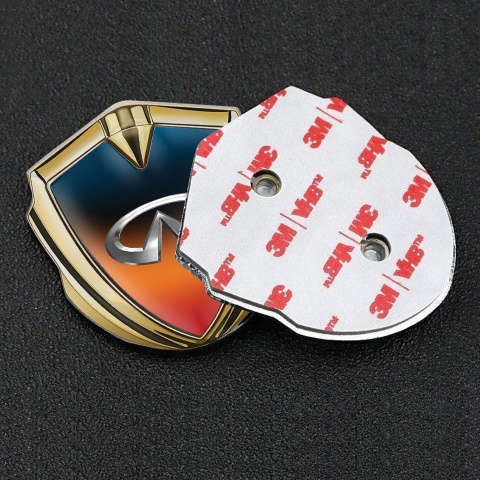 Infiniti Emblem Aufkleber Autozubehor Goldtonfarbe mit Orange Blau Basis und Chrom Logo
