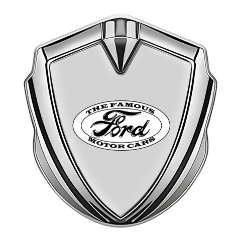 Ford Emblem Aufkleber Autozubehor Silbertonfarbe mit Grau Fundament und Vintage Logo Stil