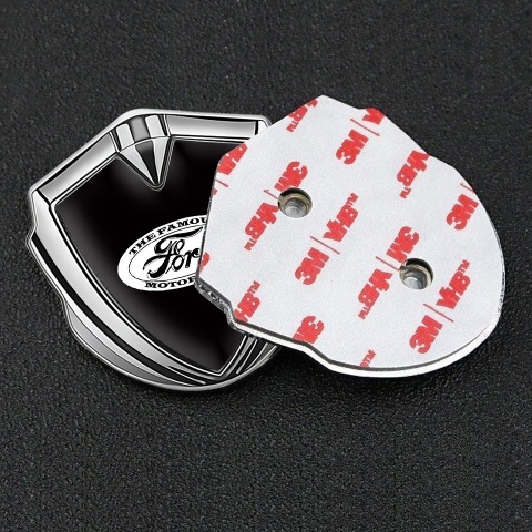 Ford Emblem Auto Zeichen Silbertonfarbe mit Schwarz Fundament und Vintage Logo