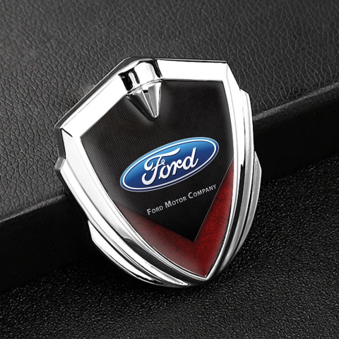 Ford Emblem Abzeichen Silbertonfarbe mit Rote Fragmente der Basis und Klassisch Logo