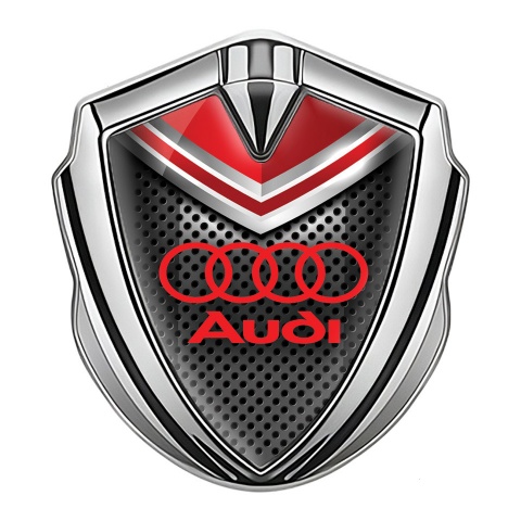Audi Emblem Abzeichen Silbertonfarbe mit Roter Helm Auflage und Rote Logo