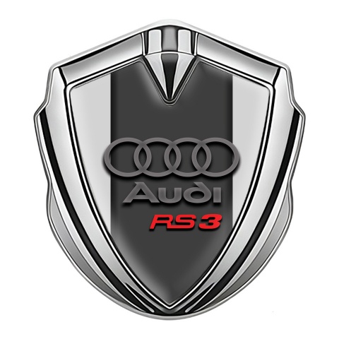 Audi RS3 Abzeichen selbstklebend Silbertonfarbe mit Grau Basis und Graphit Rote Logo Stil