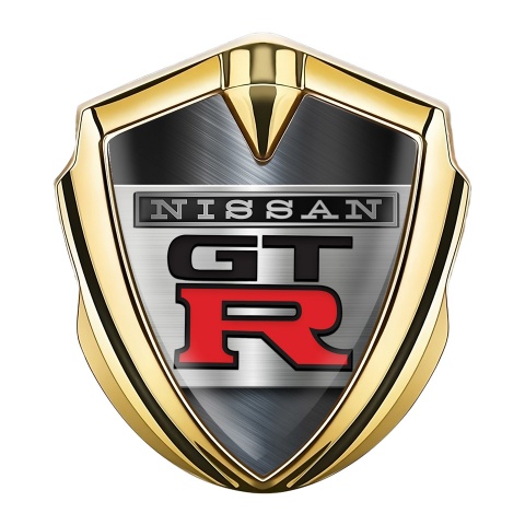 Nissan Emblem Abzeichen Goldtonfarbe Aluminium Effekt mit GTR Logo