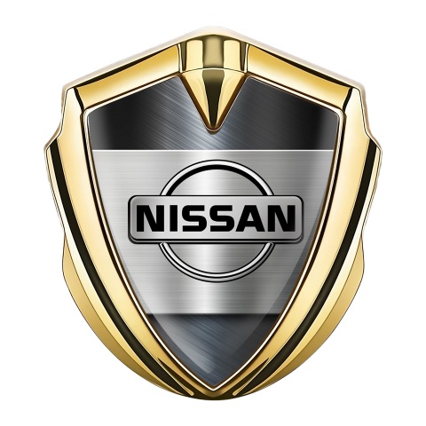 Nissan Emblem Logo Schriftzug Aufkleber Goldtonfarbe Klares Design aus poliertem Metall