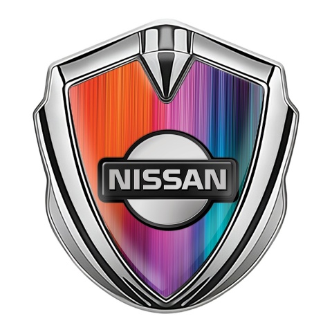 Nissan Emblem Abzeichen Silbertonfarbe Mehrfarbig Fundament mit Dunkles Logo