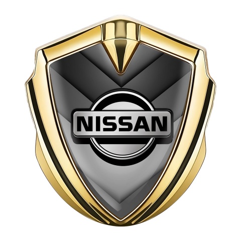 Nissan Emblem Abzeichen selbstklebend Goldtonfarbe mit Design Grau V Form