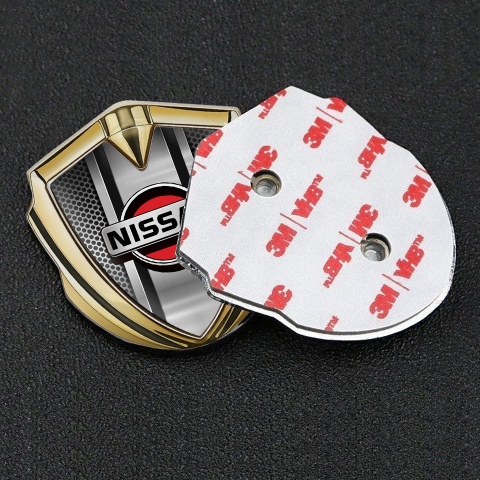 Nissan Emblem Abzeichen Goldtonfarbe Gitter Basis mit Metall Logo Panel