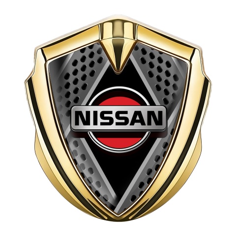 Nissan Abzeichen selbstklebend Goldtonfarbe Schabereffekt Basis mit Grau Rote Logo