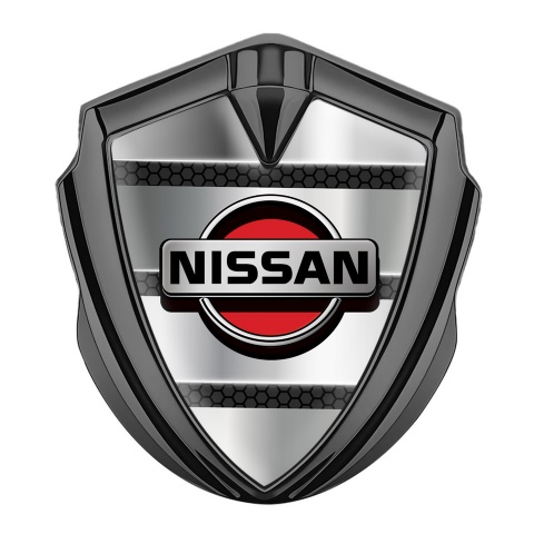 Nissan Emblem Auto Zeichen Graphit Tonfarbe mit Metalllamellen Design