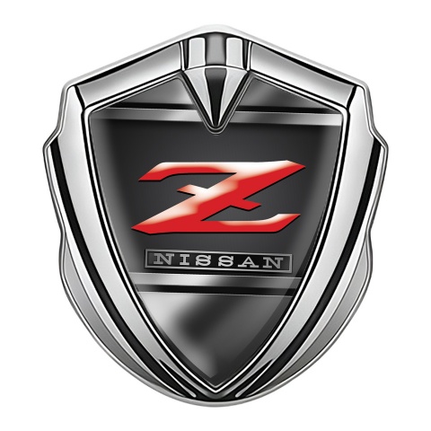 Nissan Z Emblem Abzeichen Silbertonfarbe Metal Rahmen Design Rote Logo Stil