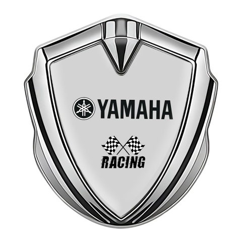 Yamaha Emblem Abzeichen selbstklebend Silbertonfarbe Grau Basis mit Racing Logo Motiv