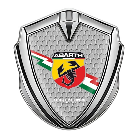 Fiat Abarth Abzeichen selbstklebend Silbertonfarbe Wabeneffekt Design