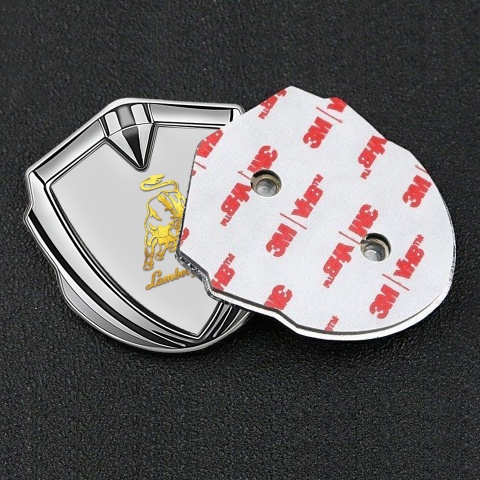 Lamborghini Emblem Auto Zeichen Silbertonfarbe mit Grau Basis und Gold Logo