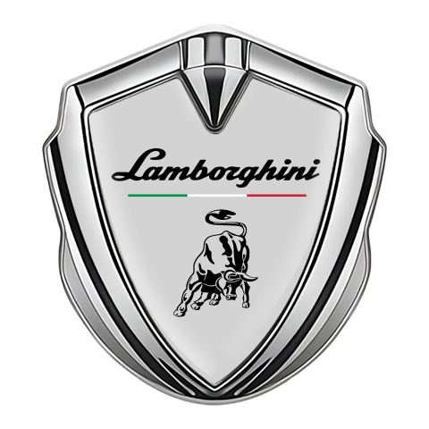 Lamborghini Emblem Auto Zeichen Silbertonfarbe mit Grau Hintergrund und Italienische Flagge Logo Motiv