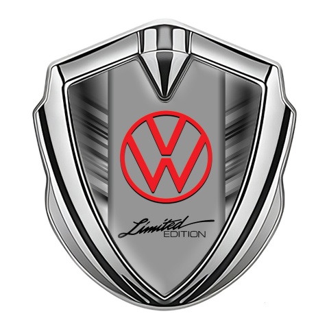 VW Emblem Abzeichen selbstklebend Silbertonfarbe mit Graue Streifen Basis und Limited Edition Logo