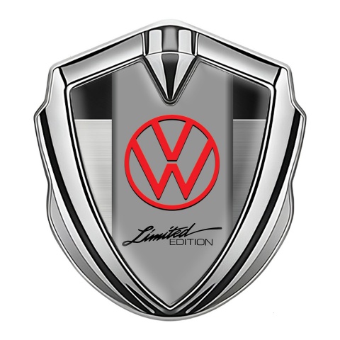 VW Seitenflugel Emblem Aufkleber mit Silbertonfarbe und Polierter Stahl Limited Edition Logo Design