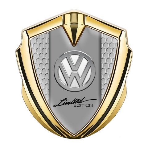 VW Emblem Auto Zeichen Goldtonfarbe mit Wabeneffekt und Chrom Logo Stil