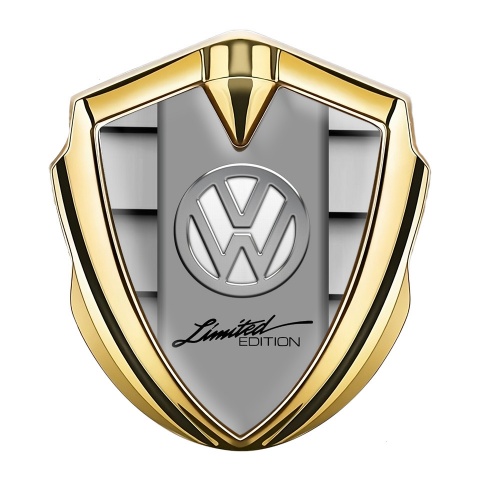 VW Abzeichen selbstklebend Goldtonfarbe mit Blindeffekt und Limited Edition logo