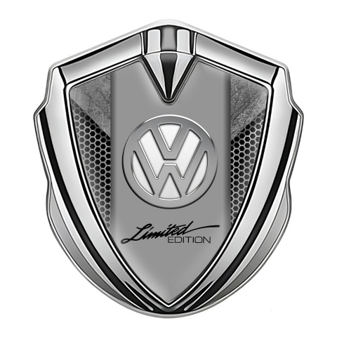 VW Seitenflugel Emblem Aufkleber Silbertonfarbe mit Chrom weiss Logo Design