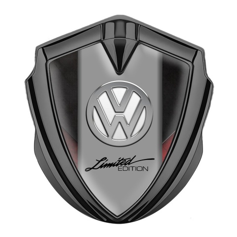 VW Abzeichen selbstklebend Graphit Tonfarbe mit Raue Textur Basis und Chrom Weiss Logo