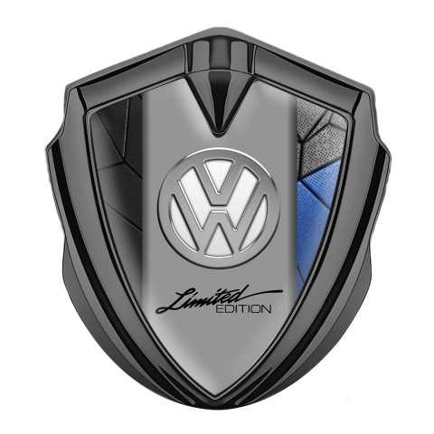 VW Emblem Abzeichen Graphit Tonfarbe mit Blau Grau Mosaik Auflage