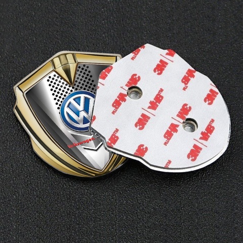 VW Selbstklebendes Metallaufkleber Emblem Goldtonfarbe mit Stahlgitter Variante