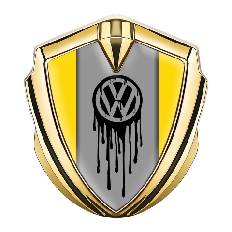 VW Emblem Logo Schriftzug Aufkleber mit Goldtonfarbe Gelb Hintergrund und Tropfende Farbe Logo Stil