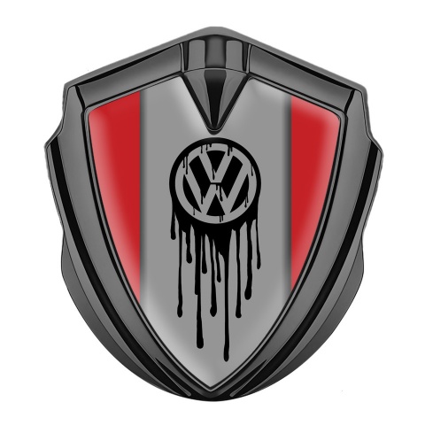 VW Seitenflugel Emblem Aufkleber Graphit Tonfarbe mit Rot Hintergrund und Tropfender Logo Effekt